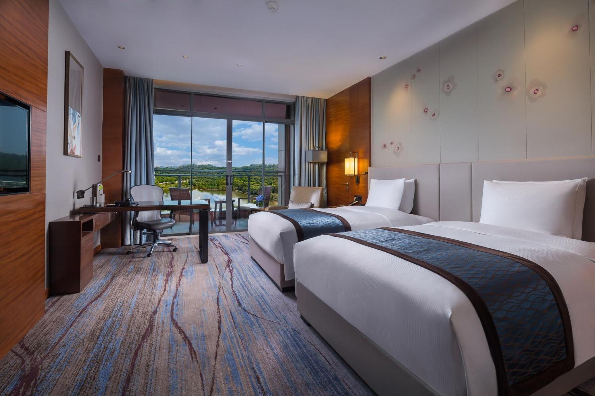 Doubletree By Hilton Hotel Guangzhou-Science City-Free Shuttle Bus To Canton Fair Complex And Dining Offer Экстерьер фото